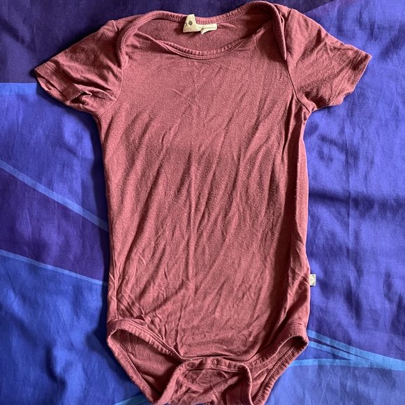 Kyte BABY Other - Kyte Baby Bodysuit / Onesie, Retired Mulberry Color, 18-24 Months, Bamboo